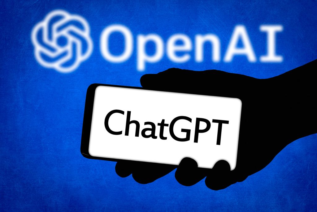 مدل هوش مصنوعی ChatGPT که توسط شرکت  OpenAI ساخته شده و در حال حاضر بصورت آنلاین در دسترس است ، می تواند شامل تعدادی از خطرات بالقوه امنیت سایبری باشد.