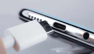 حذف پورت لایتنینگ و استفاده از پورت USB Type-C یکی از قابل توجه ترین تغییرات گوشی های سری آیفون 15 در آینده است.