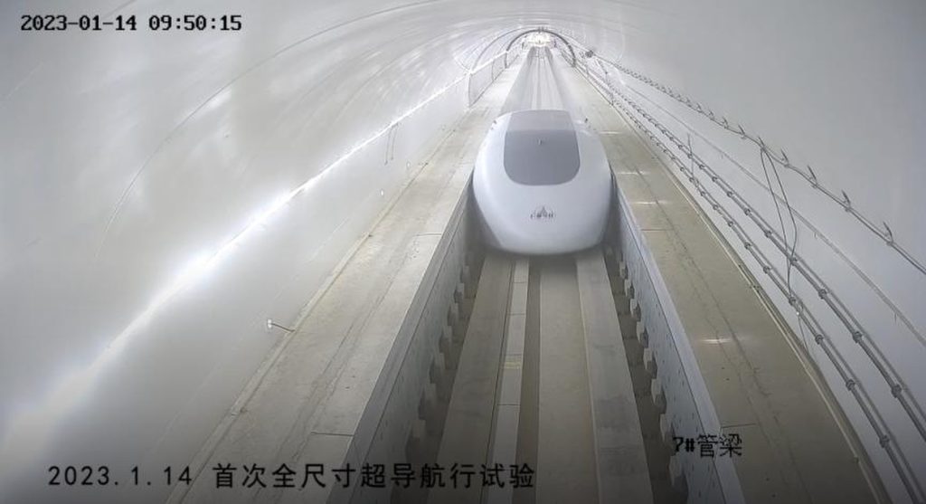 ایلان ماسک ممکن است ایده هایپرلوپ را به دنیا داده باشد اما احتمالاً اولین قطار هایپرلوپ جهان در دهه آینده در چین راه اندازی می شود.