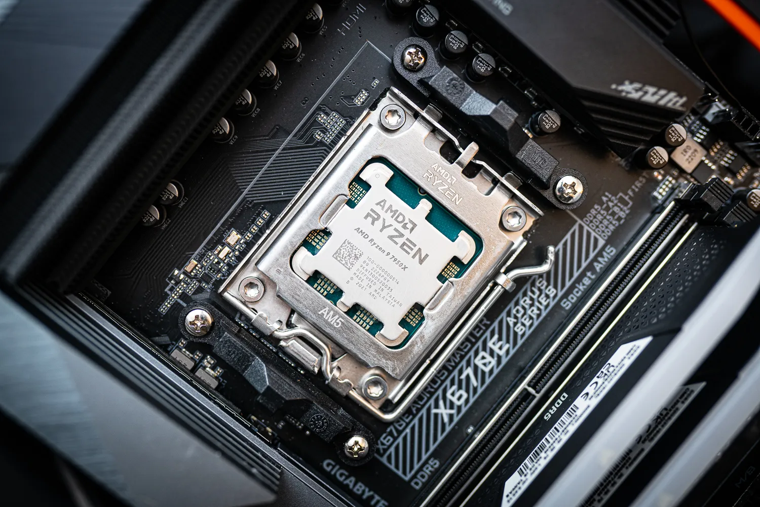 Ryzen 9 7950X