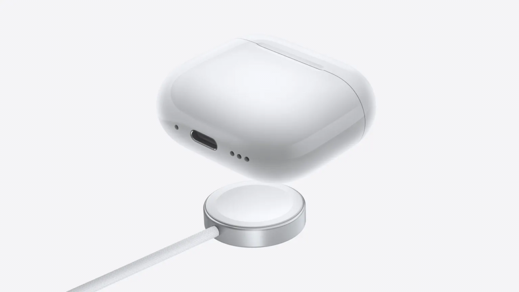 این هدفون‌ها با طراحی جدید و بهبود‌یافته عرضه می‌شوند که اپل آن را "راحت‌ترین AirPods تا کنون" توصیف کرده است