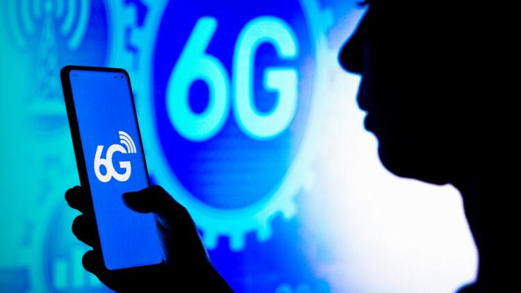 اینترنت 6G با سرعت 100 گیگابیت بر ثانیه!