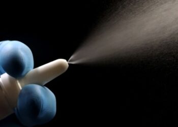 FDA اولین واکسن اسپری بینی خانگی آنفولانزا را تأیید کرد