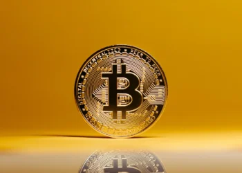افت بیت کوین در بحبوحه نگرانی‌ها از اقدامات احتمالی نخست‌وزیر جدید ژاپن
