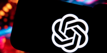 گروهی مرتبط با چین تلاش کرده تا اطلاعات کارمندان OpenAI را فیشینگ کند