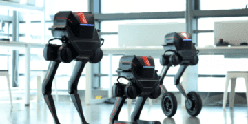 معرفی اولین ربات دوپای چند حالته جهان به نام Tron 1