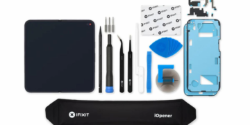 هزینه تعویض صفحه‌نمایش پیکسل ۹ پرو فولد از یک MacBook Air پیشی گرفت