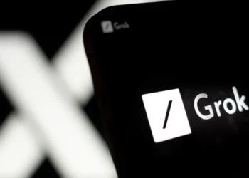 عرضه آزمایشی نسخه رایگان چت‌بات هوش مصنوعی Grok