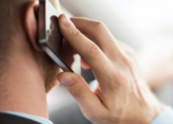 ایرانی ها در یکسال گذشته چقدر مکالمه تلفنی داشته اند؟