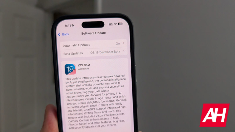 داغ شدن آیفون‌ها پس از به‌روزرسانی iOS 18.2؛ قابلیت‌های Apple Intelligence در کانون توجه