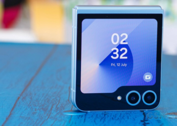 گلکسی Z Flip FE؛ مدل اقتصادی سامسونگ با صفحه‌نمایشی بدون نقص
