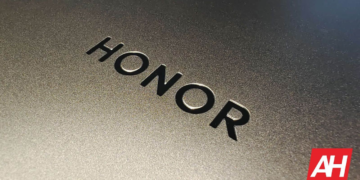 آنر در حال توسعه گوشی هوشمند رول‌شونده خود است