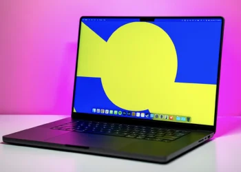 نقد و بررسی لپ‌تاپ‌های مک بوک پرو M4 و Max اپل