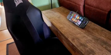 Lenovo Legion Go S احتمالاً اولین دستگاه با سیستم‌عامل SteamOS خواهد بود