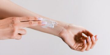 یک کِرِم موضعی جایگزینی برای واکسیناسیون سوزنی