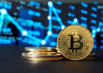 تحلیلگر مطرح: احتمال دارد بیت کوین با اصلاح شدید مواجه شود