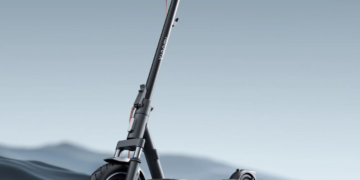 رونمایی شیائومی از اسکوتر برقی ۵ پرو با برد ۶۰ کیلومتر