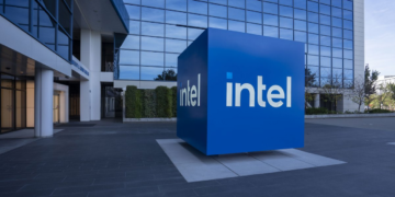 اینتل در CES 2025 پردازنده‌های جدید خود را معرفی کرد