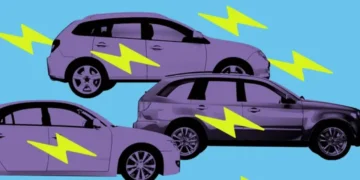 دونالد ترامپ، رئیس‌جمهور ایالات متحده، دستور اجرایی امضا کرد که هدف آن معکوس کردن سیاست‌های دولت بایدن در زمینه خودروهای برقی است.