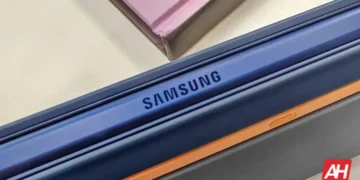 سامسونگ گوشی سه تاشوی خود را در سال 2025 عرضه می‌کند