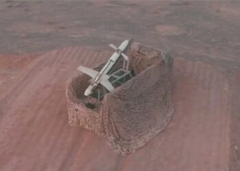 تمجید رسانه‌ اروپایی از موشک تازه‌نفس ایرانی سرگردان "۳۵۹"