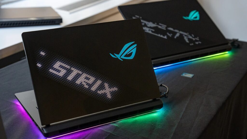 مشخصات فنی ROG Strix Scar