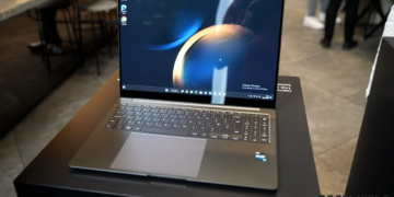 عرضه لپتاپ گلکسی بوک ۵ پرو توسط سامسونگ در کره جنوبی