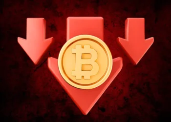 آیا خطر کاهش قیمت بیت‌کوین (BTC) به ۷۵ هزار دلار محتمل است؟
