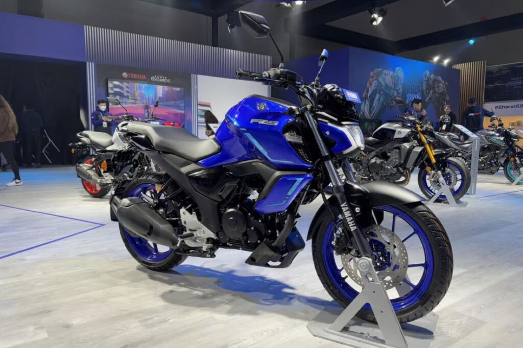 ویژگیهای نوآورانه و ایمنی موتورسیکلت FZ-S
