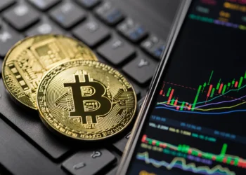 حمله دوباره بیت‌کوین به سد قیمتی ۱۰۰ هزار دلار