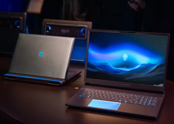 بازگشت باشکوه سری Area-51: معرفی لپتاپهای Alienware با ترکپد و فنهای نورپردازی RGB