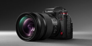 دوربین Lumix S1RII پاناسونیک با فیلم‌برداری 8K و فوکوس خودکار پیشرفته معرفی شد
