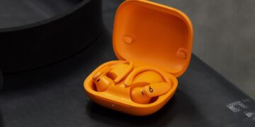 پاوربیتس پرو ۲ با طراحی بهینه و قابلیت پایش ضربان قلب رونمایی شد