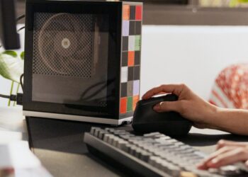 رونمایی از اولین دسکتاپ ماژولار Framework با پردازنده Strix Halo