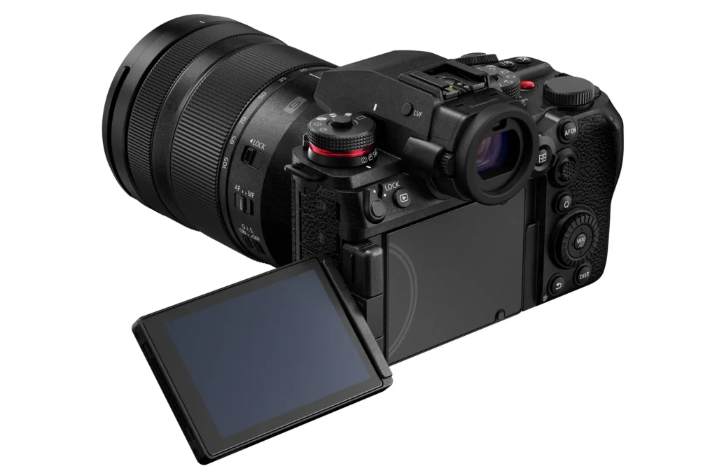 دوربین فول فریم Lumix S1RII از Panasonic