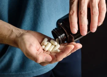 نقش شگفت‌انگیز مکمل کراتین در درمان افسردگی