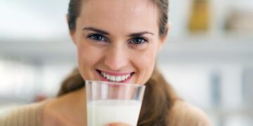 ترکیب شیر با داروها جذب و اثربخشی آنها را افزایش می‌دهد