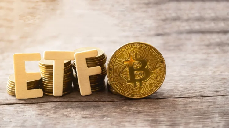 تحلیلگران: احتمال تأیید ETF برای ریپل، دوج کوین و لایت کوین بسیار زیاد است