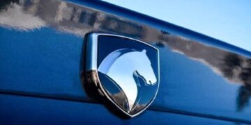 تحولات تاریخی ایران خودرو؛ از ورود بخش خصوصی تا خانه تکانی مدیریتی