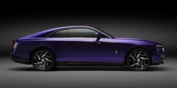 قدرتمندترین کوپه الکتریکی رولز رویس رونمایی شد