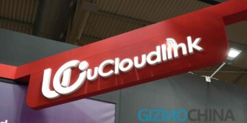 uCloudlink از اولین گوشی هوشمند جهان برای حیوانات خانگی رونمایی کرد