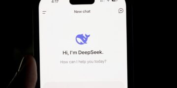 مدل زبانی جدید DeepSeek-V3-0324 با قابلیت اجرا روی سخت‌افزارهای معمولی منتشر شد