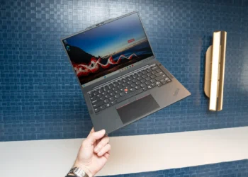 لپ‌تاپ ThinkPad X13 سبک‌تر از همیشه!