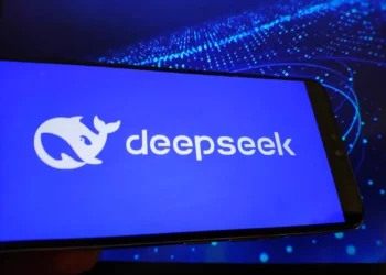 نظارت شدید دولت چین بر استارت‌آپ هوش مصنوعی DeepSeek