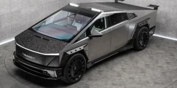 شرکت منصوری از نسخه سفارشی تسلا Cybertruck رونمایی کرد