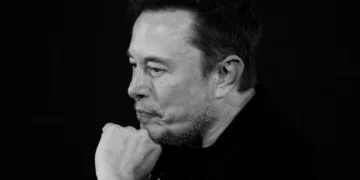 ایلان ماسک پستی جنجالی درباره دیکتاتورها منتشر و سپس حذف کرد