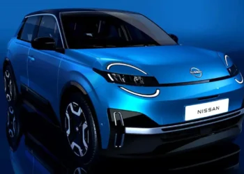 نیسان از خودروی برقی Micra رونمایی کرد