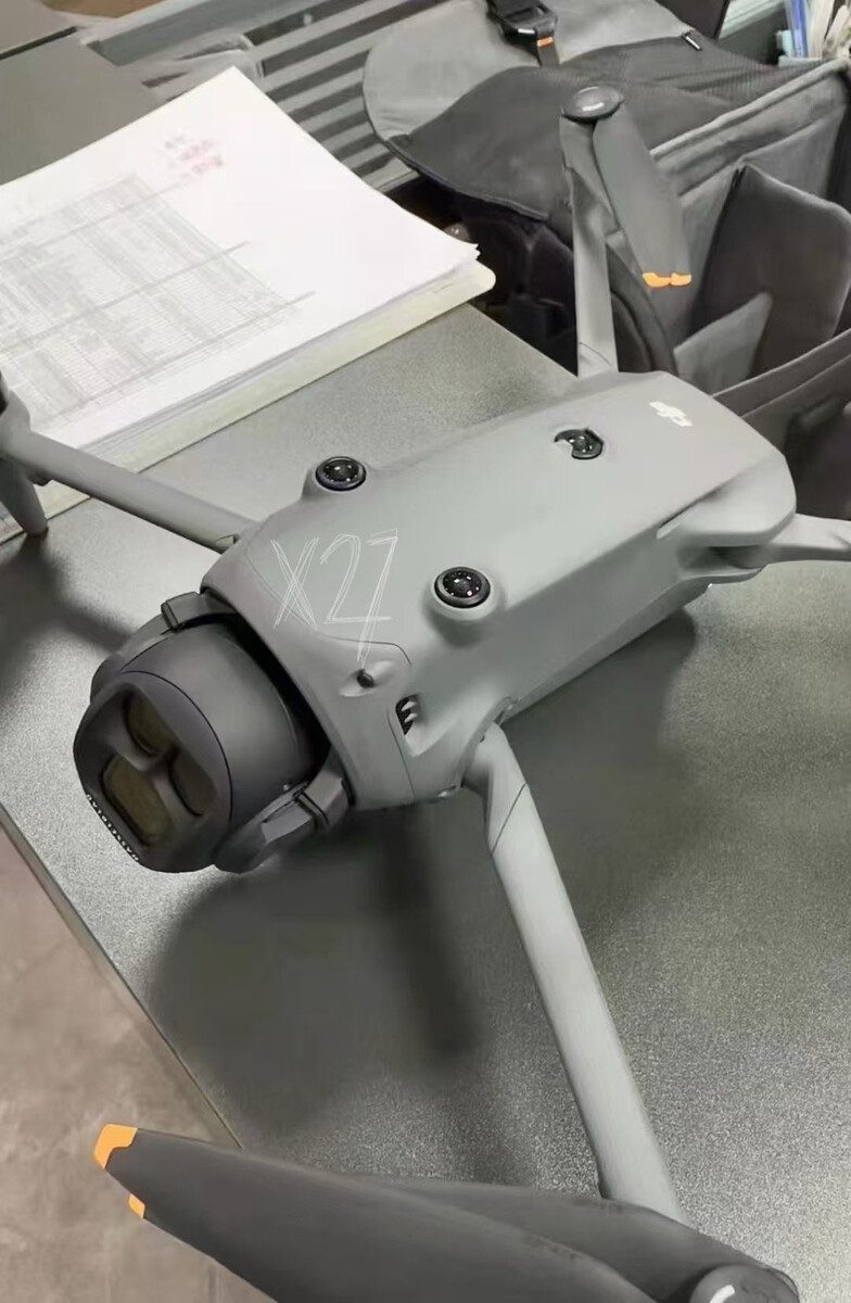 پهپاد DJI Mavic 4 Pro