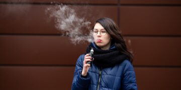 هشدار دانشمندان در مورد عوارض جبران‌ناپذیر مصرف ویپ‌