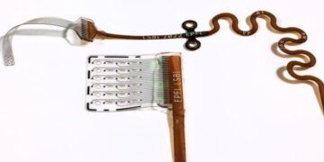 انقلاب در شنوایی با دستگاه شنوایی پیشرفته قابل کاشت در ساقه مغز